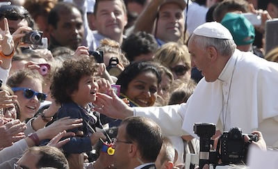 Pope Says It’s OK to Spank Kids, if Their Dignity Is Kept